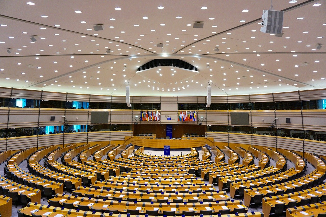 Hoe denken de politieke partijen over duurzame energie?